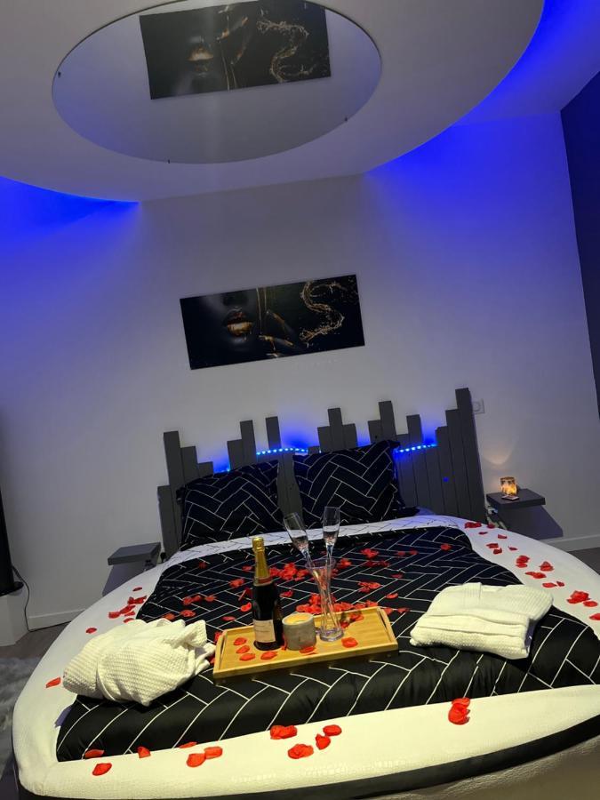 Love Room Gémozac Eksteriør bilde